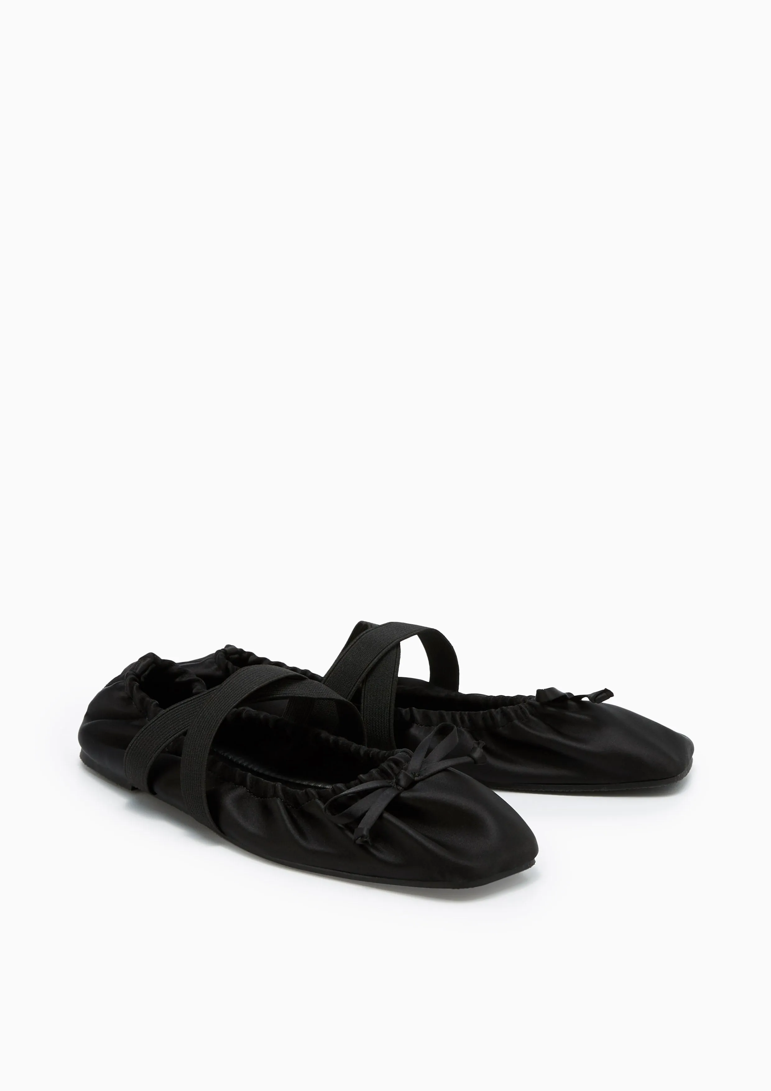 Bestow Flats And Sandals - Black