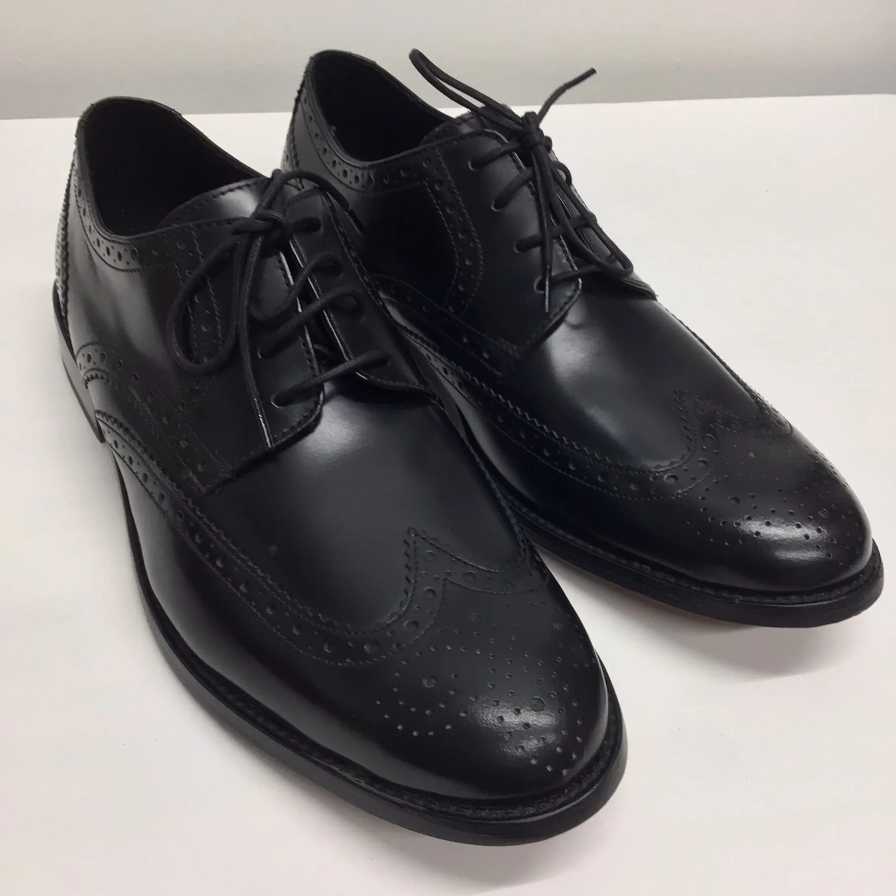 BNIB Clarks Black James Wing Leather Brogue Shoes Size 8 UK