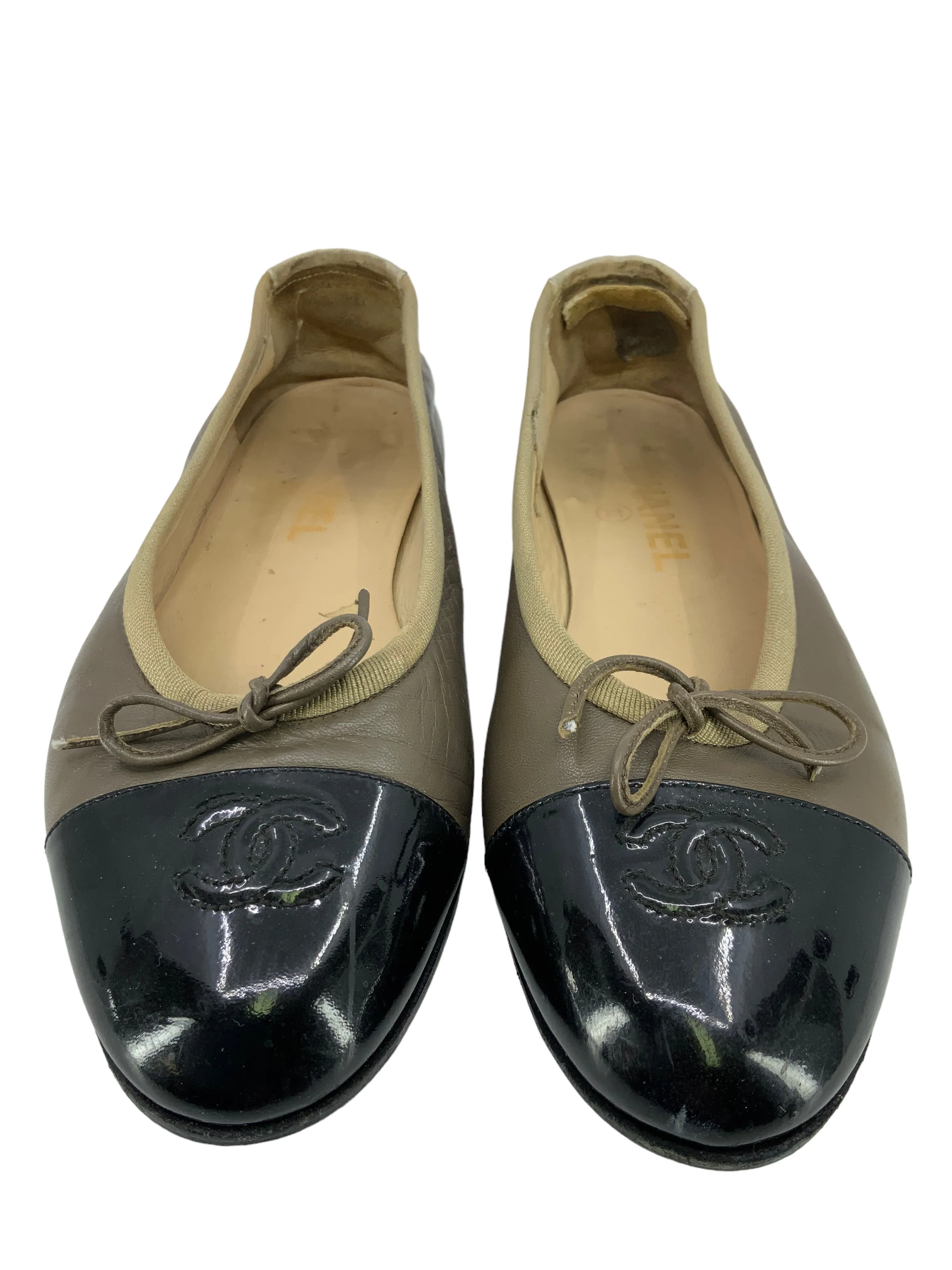 CHANEL Lambskin Leather CC Cap Toe Ballet Flats Size 8