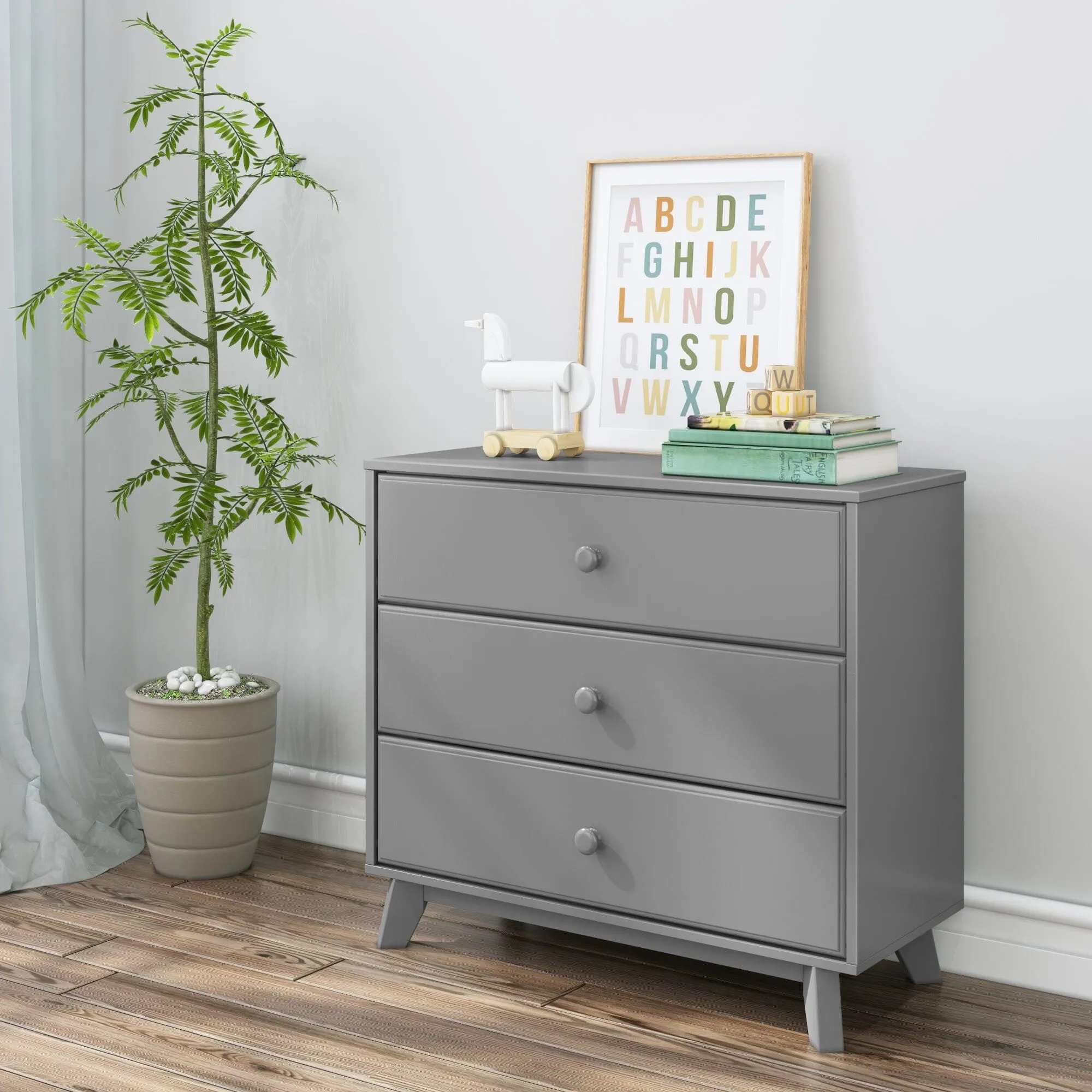 Classic 3-Drawer Dresser