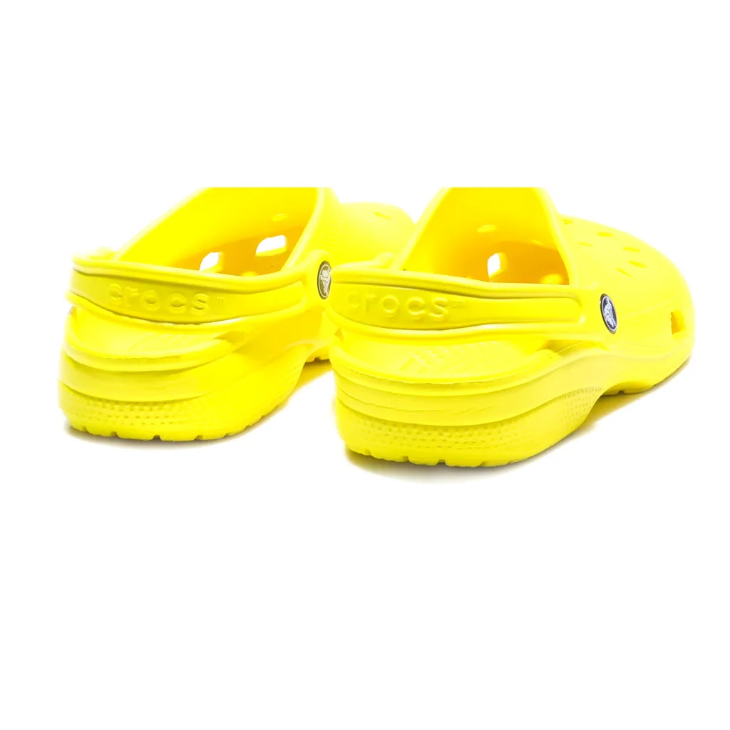 Crocs Classic Clogs Eva Yellow Colour For Women
