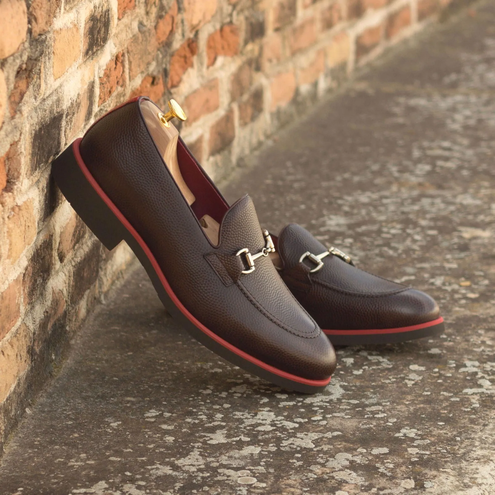 DapperFam Luciano in Burgundy / Red / Dark Brown Men's Italian Patent & Pebble Grain Leather Loafer