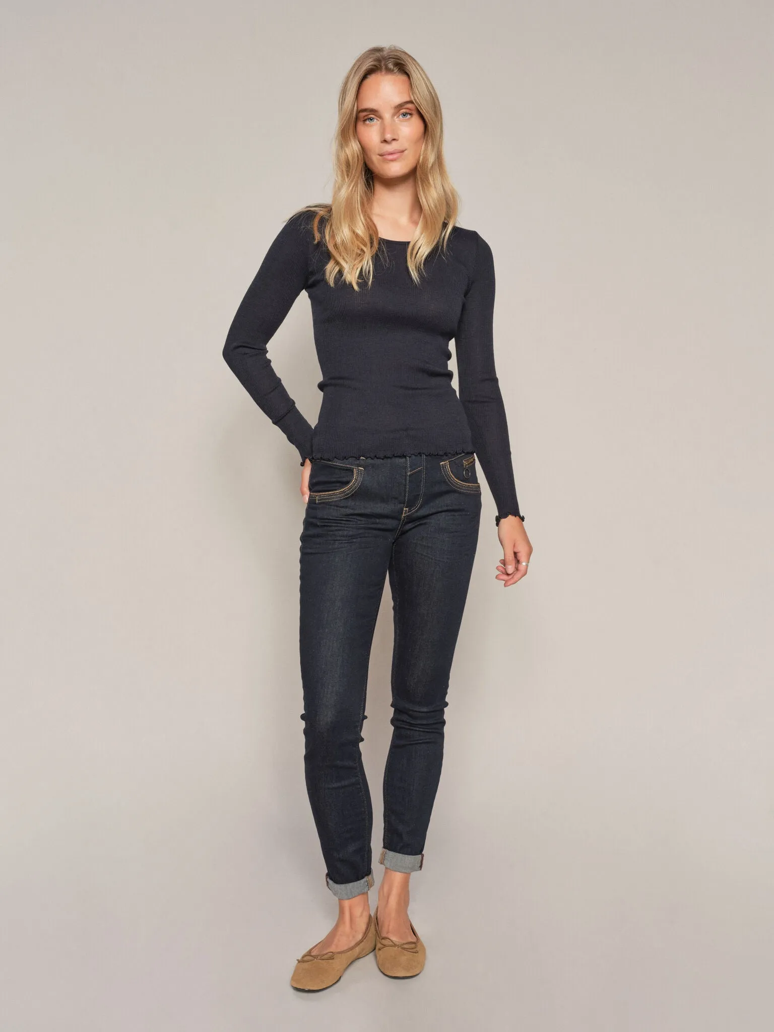 MMNaomi Rinse Jeans