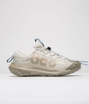 Nike ACG Mountain Fly 2 Low Shoes - Light Orewood Brown / Khaki - Light Bone