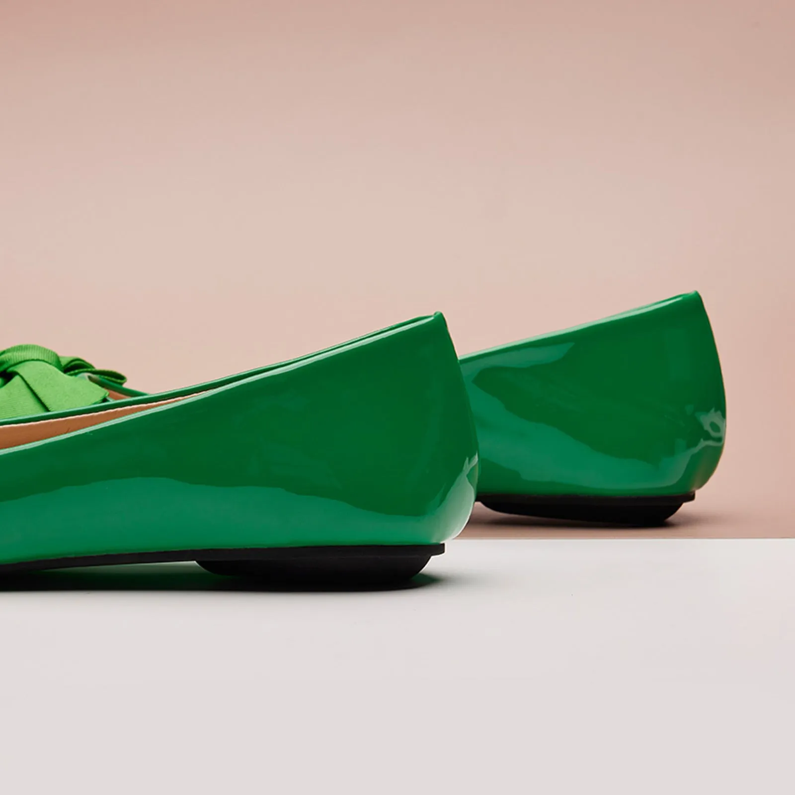 Patent Pointy Bow Flats (Aida) Green