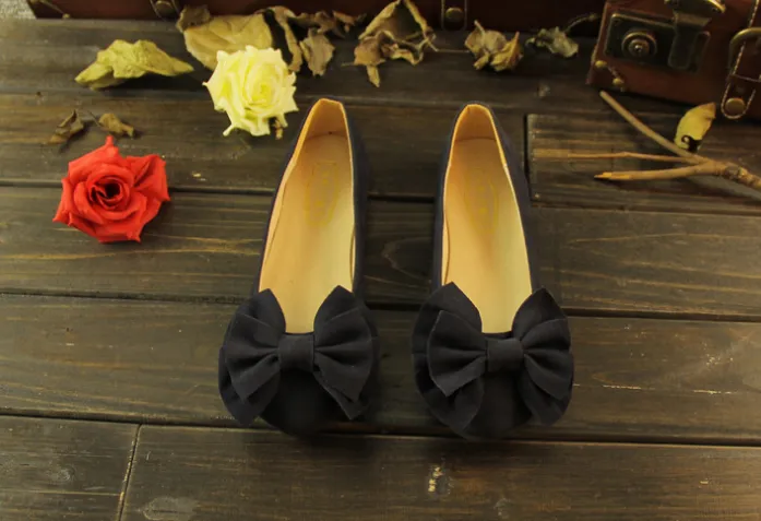 Round Toe Bow Suede Flat Shoes Women 1894