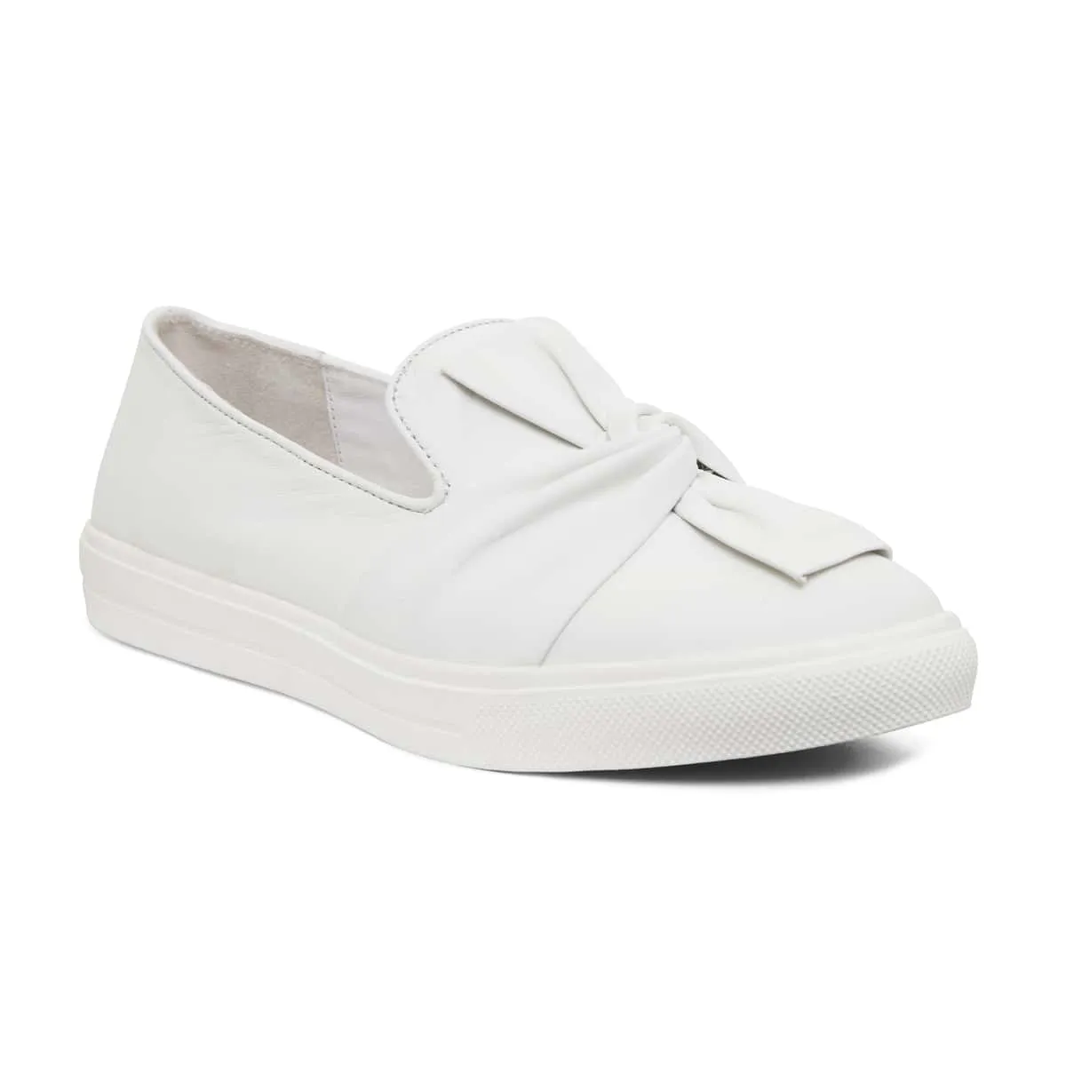 Talia Flat in White Leather