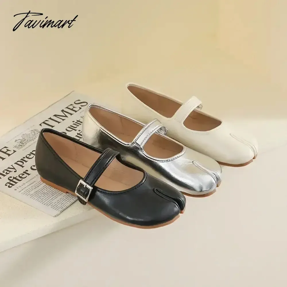 TAVIMART -  New Leather Split Toe Flat Shoes Woman Mary Janes Tabi Ninja Flats Female Cozy Dress Shoes Ankle Belt Moccasins Plus Size 35-43