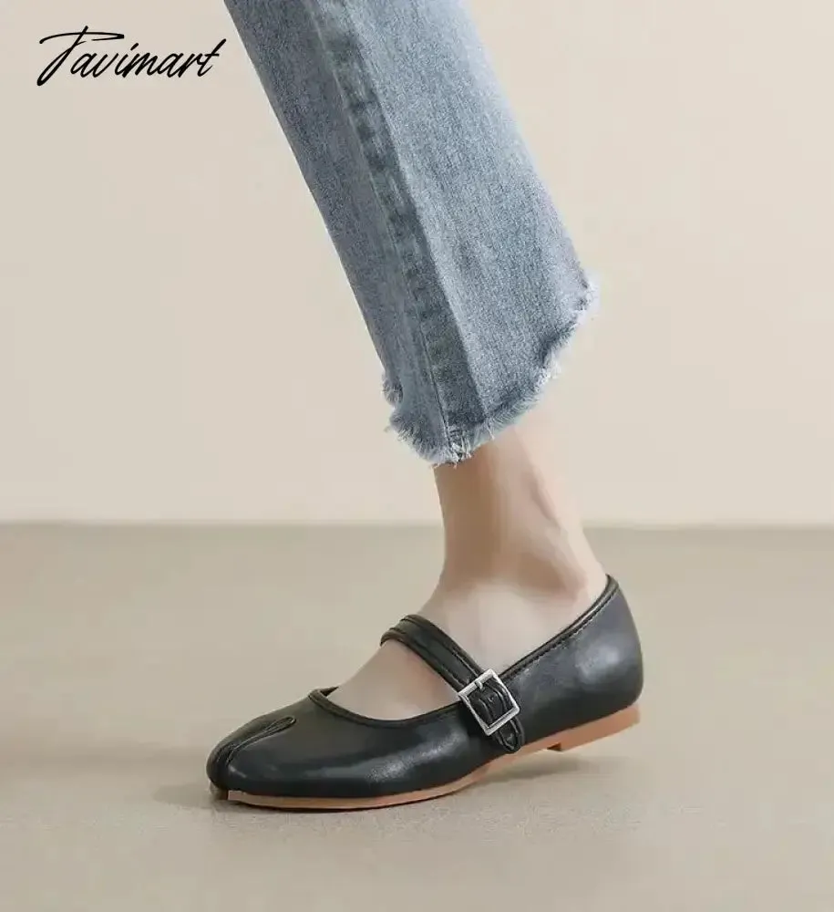 TAVIMART -  New Leather Split Toe Flat Shoes Woman Mary Janes Tabi Ninja Flats Female Cozy Dress Shoes Ankle Belt Moccasins Plus Size 35-43